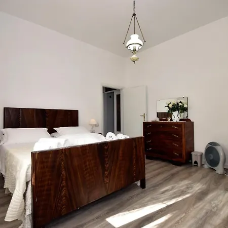 Shabby House Nonna Peppa Appartement Campello sul Clitunno Buitenkant foto