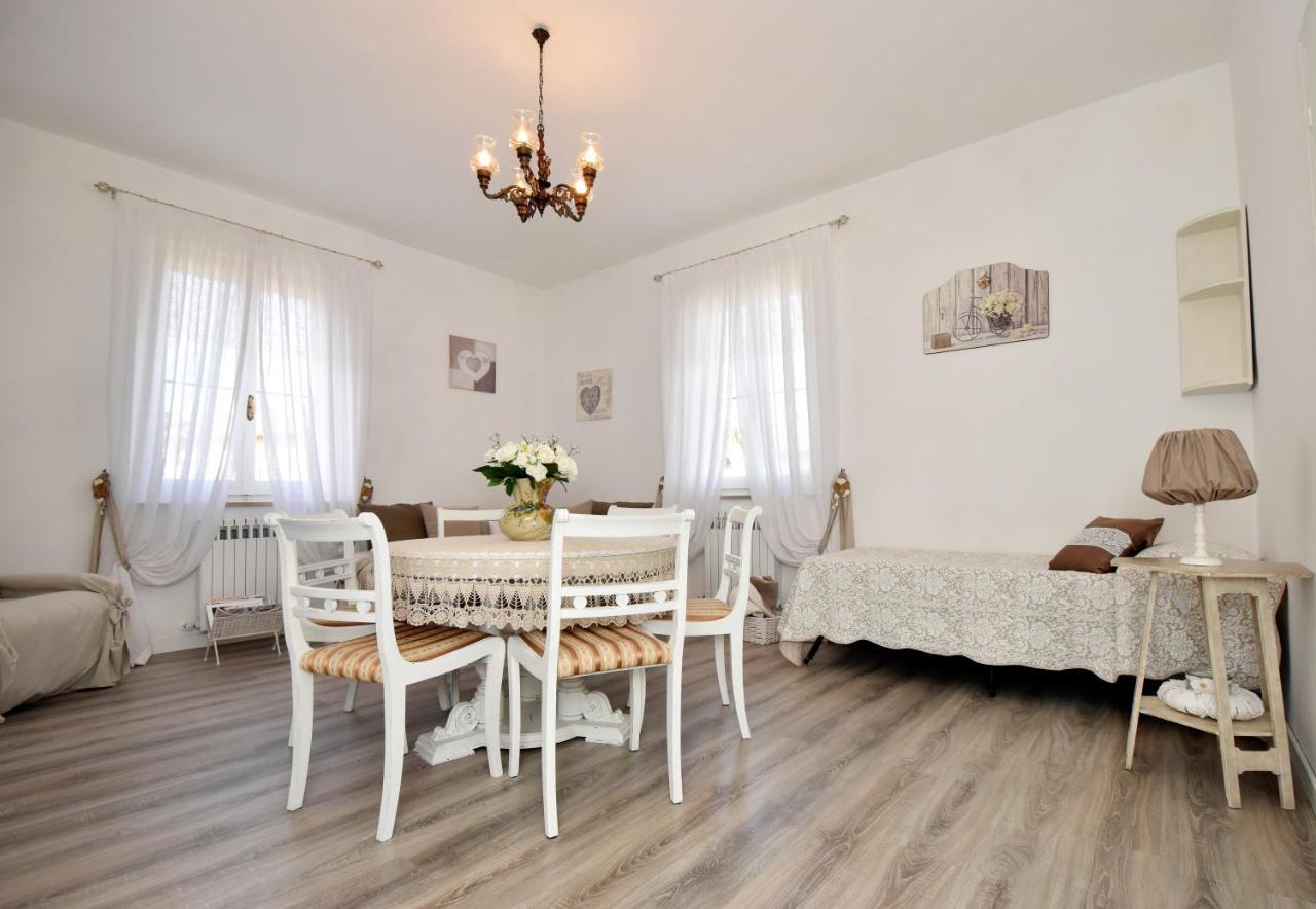 Shabby House Nonna Peppa Appartement Campello sul Clitunno